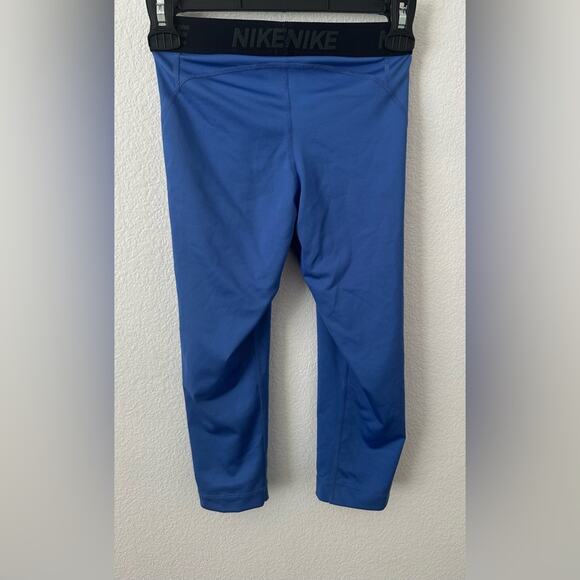 Nike Women’s XS DRI FIT Capri Leggings - Picture 4 of 6
